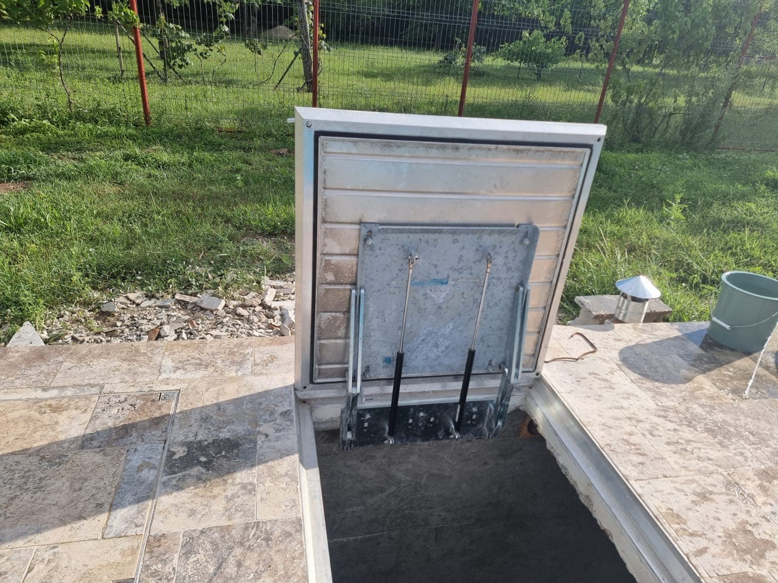 Capac cu deschidere asistată, placabil, etans, aluminiu B125, 600x600, BAUKANAL, imaginea 2